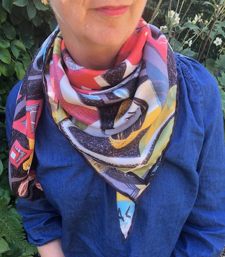 'Jardin de Suzanne' Fundraising Limited Edition Silk Scarf - Image 3